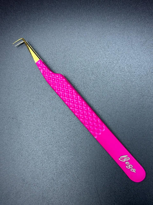 Beso 90° Tweezer